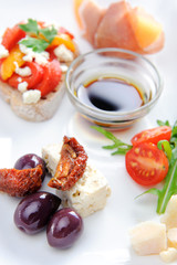 Close up on an appetiser platter