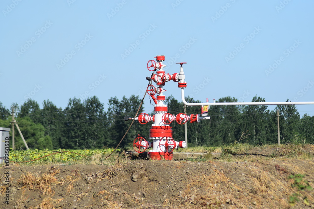 Wall mural Oil well