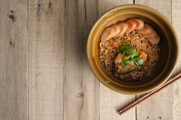 Instant noodle
