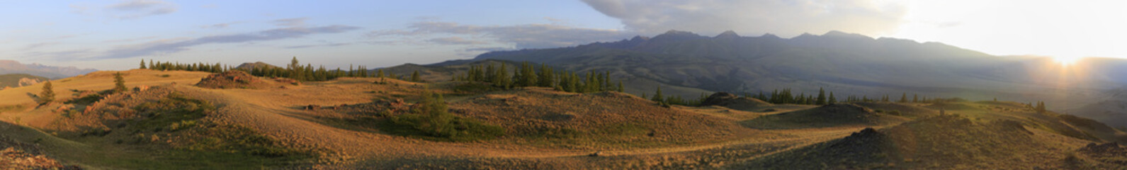 Panorama of Kuray mountain range at dawn.
