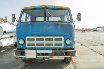 Naklejka premium old Truck