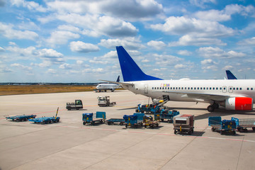 Airport and luggagecars © Ulrich Müller
