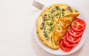 Foto op Plexiglas Omelet with mushrooms and cheese © pavel siamionov