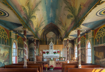 Fototapeta na wymiar BIG ISLAND, HAWAII, USA - DECEMBER 28, 2013: Painted church at H