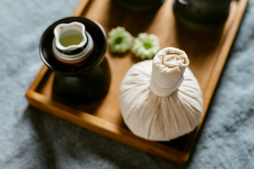 Massage series : Massage amenities kit in wooden tray