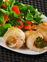 Stuffed chicken rolls