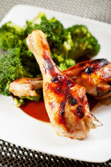 Chicken legs with broccoli