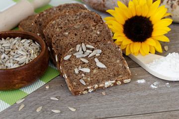 Sonnenblumenbrot