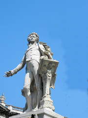 Fototapeta na wymiar Statue of Wolfgang Amadeus Mozart, Vienna, Austria