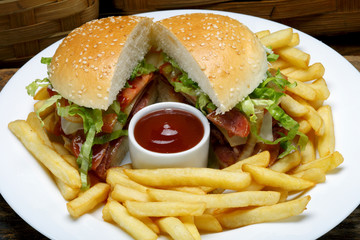 burger with fried potato