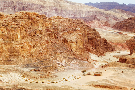 Picturescue view of Egypt desert landscape with rocks 