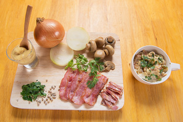 Ham, mushroom carbonara