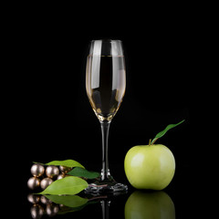 champagne glass with apple