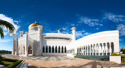 Sultan Omar Ali Saifuddin Mosque in Brunei
