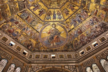 Fototapeta na wymiar Baptistery in Florence, Italy