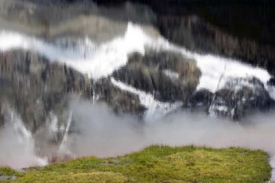 Riflessi nel lago di Tramail de Vieille - Valtournenche - Valle d'Aosta