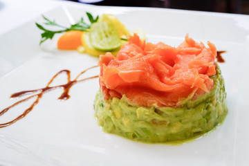 Salmon Tartar over, Starter closeup shot