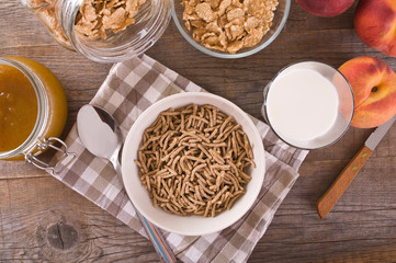 Breakfast cereal.