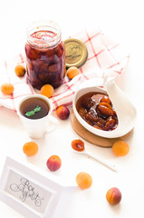 Абрикосовое варенье