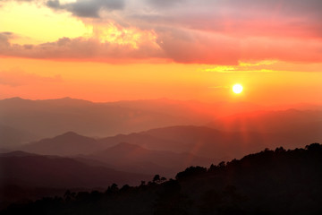 Fototapeta premium Beautiful landscape of sunset with mountain and nice cloud