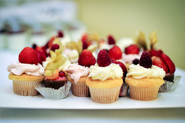cupcakes mit beeren