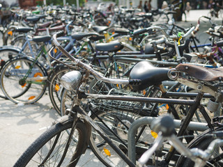 Fototapeta na wymiar Fahrradstellplatz