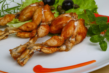 Fried frog legs
