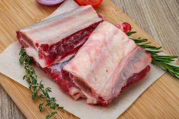 Raw beef ribs