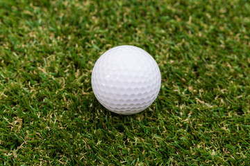 Mini golf ball