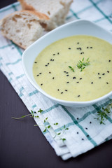 Vegane Gemüsecremesuppe