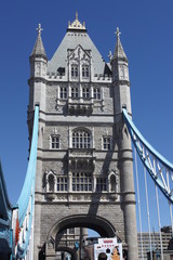 Fototapeta na wymiar Tower Bridge 12