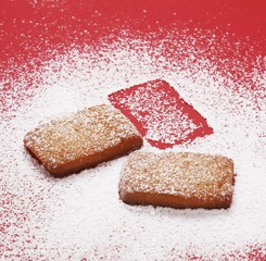 Biscuits with icing sugar