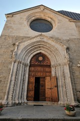 Fototapeta na wymiar Borghi del Molise, Agnone (IS), Chiesa di Sant'Emidio