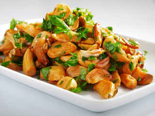 Garlic salad