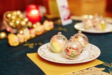 Fototapeta premium Decorated christmas dining table