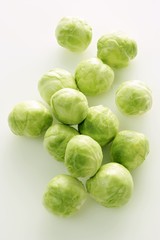 Fototapeta premium Fresh, cleaned Brussels sprouts