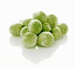 A heap of cleaned Brussels sprouts