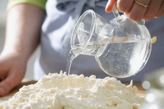 Baking: adding water to pastry ingredients