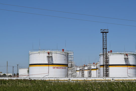 Tank the vertical steel. Capacities for storage of oil  products