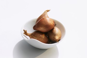 Shallots in a bowl
