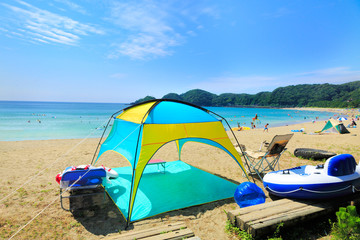 海辺のテント