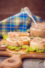 bread with pate