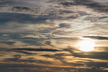 Obraz premium colorful dramatic sky with cloud at sunset