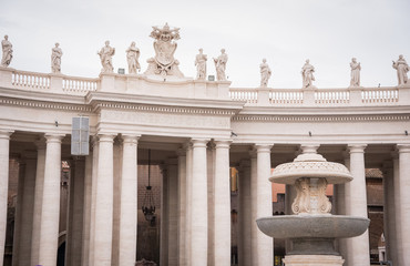 雨のサン・ピエトロ広場 St Peter's Basilica