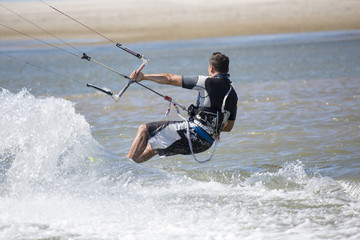 Kite-Surfer