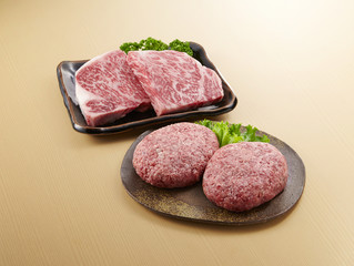 牛肉とハンバーグ