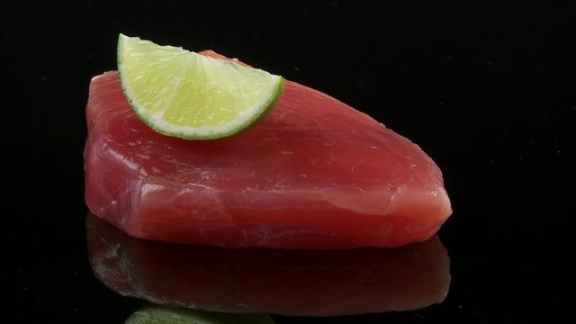 Tuna steak