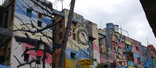 Immeubles peints à Cuba.