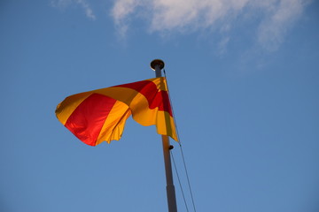 Badische Flagge am Karlsruher Schloss