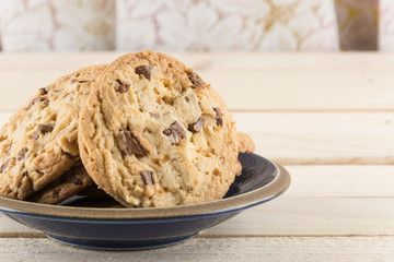milk chocolate toffee almond cookies